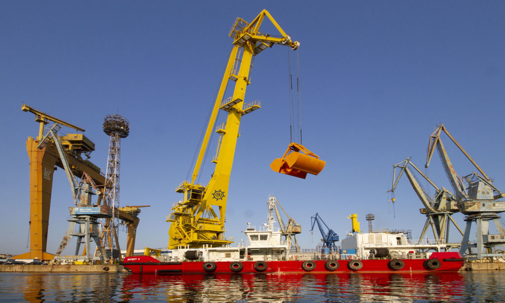 Floating Crane GANZ Expert